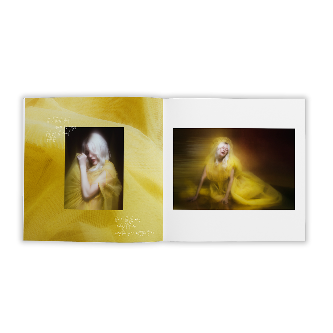 Ellie Goulding - Higher Than Heaven: Glossy Photo Book with Deluxe CD (Limited Edition)